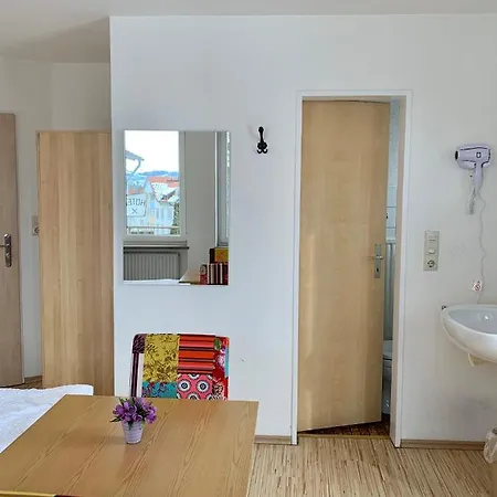 Otel Reutiner Hof Lindau (Bodensee)